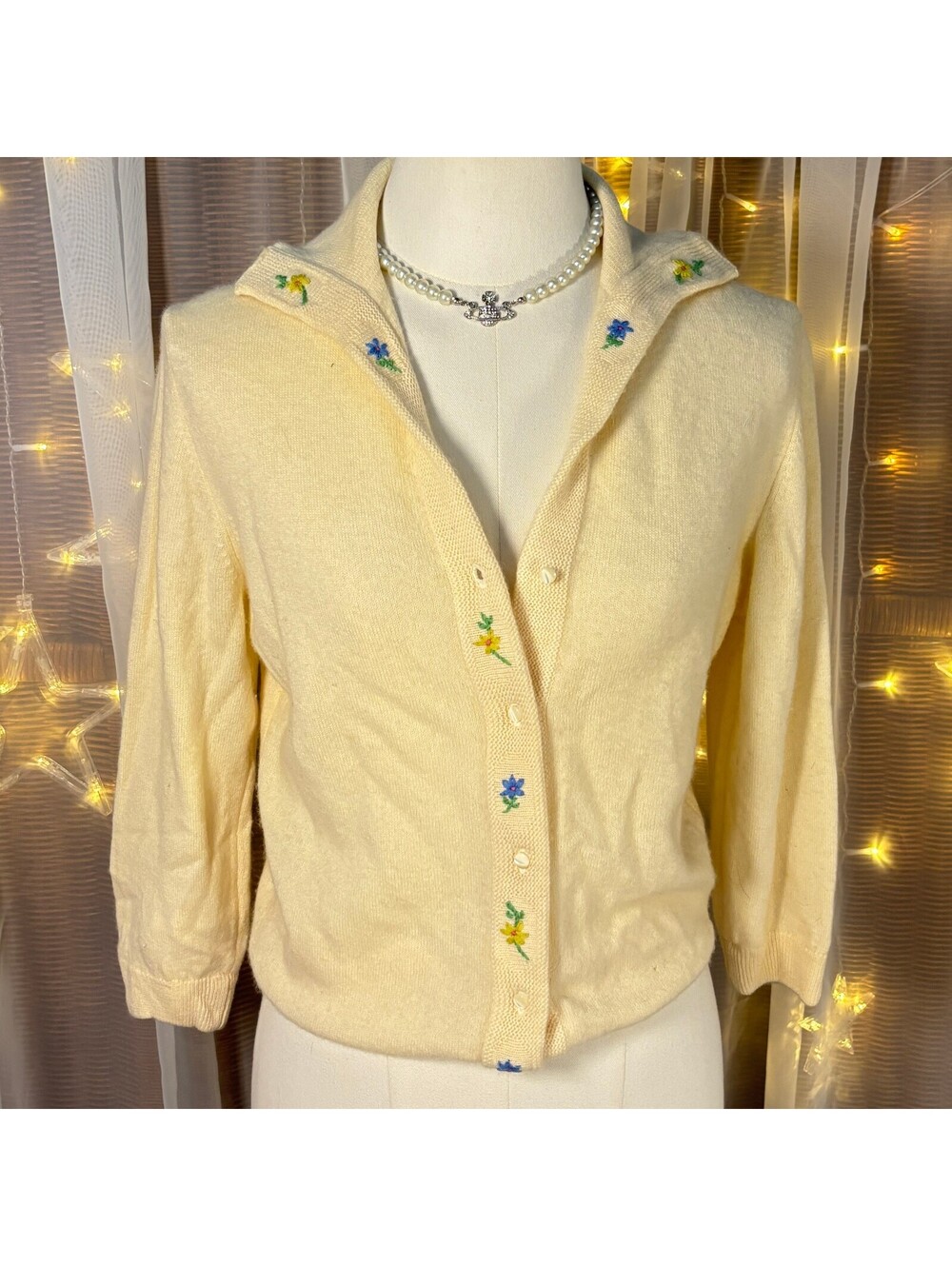 Bernhard Altmann 100% Imported Cashmere Embroidered Cardigan Yellow Sweater